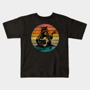 Raccoon playing banjo Kids T-Shirt